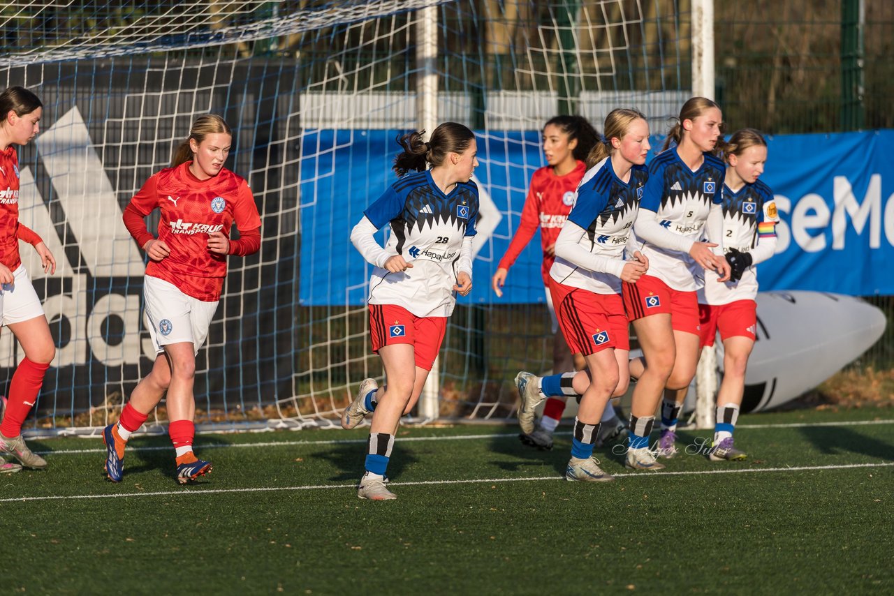 Bild 152 - wBJ Hamburger SV - Holstein Kiel : Ergebnis: 8:0